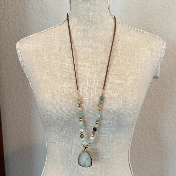 Artisan Jewelry - Artisan Agate Slice Pendant Mixed Material Necklace